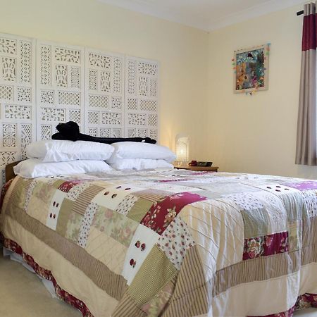 Elizabeth House Villa Bampton  ภายนอก รูปภาพ